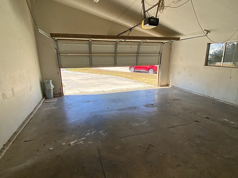 18345 Par Ln — Photo 31