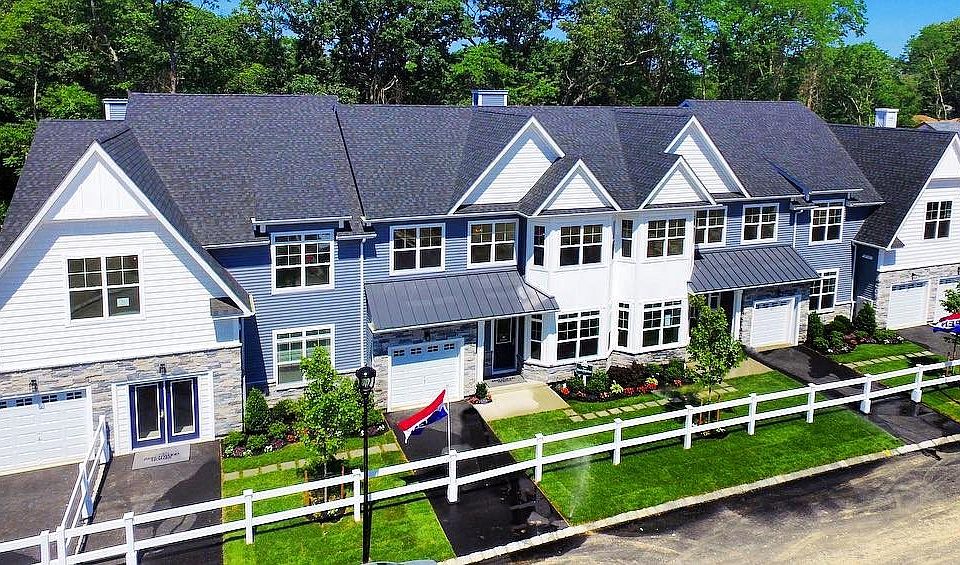1st image of 62 Meadowbrook Ln