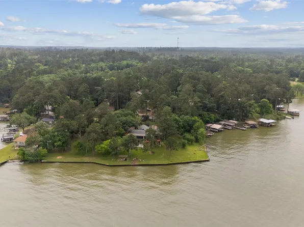 425 Fm 224 Rd, Coldspring, TX 77331