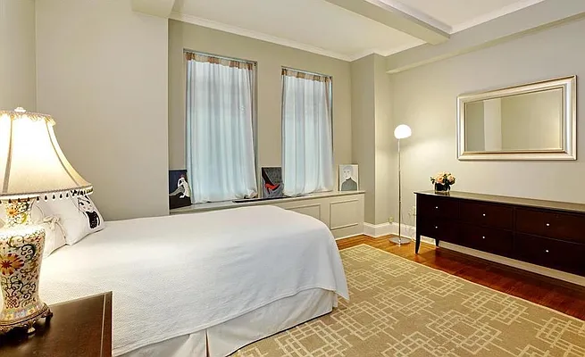 Sold by Compass | media 7