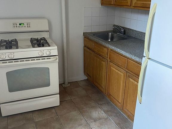 4th image of 43-07 28th Ave #3A