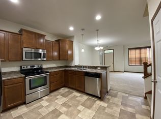 3334 Hazel Trl UNIT C, Woodbury, MN 55129