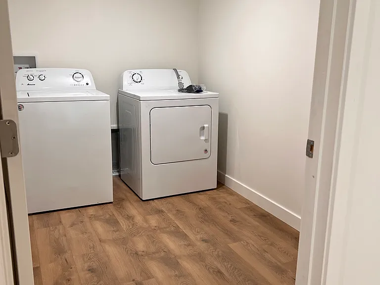 1717 E 920 N — Photo 11
