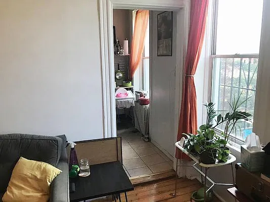 Rented by Ulas Real Estates Inc | media 41