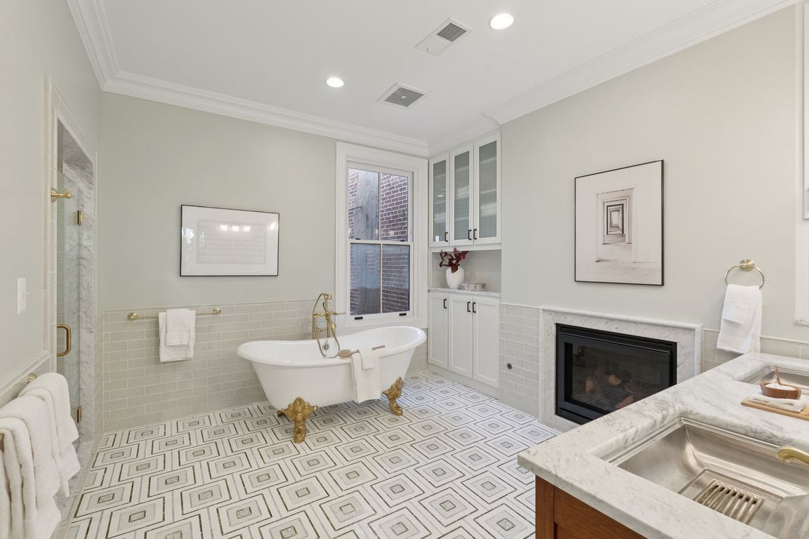 next background image