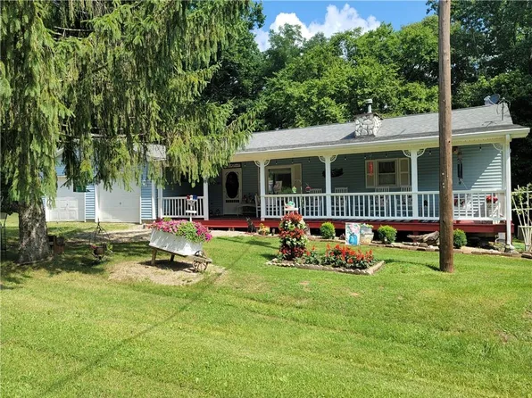 4927 Mitten Dr, Cloverdale, IN 46120