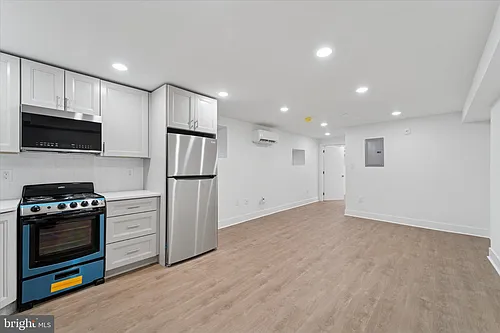812 W Roosevelt Blvd #6 Photo 1