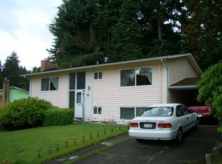 1219 151st Ave SE, Bellevue, WA 98007