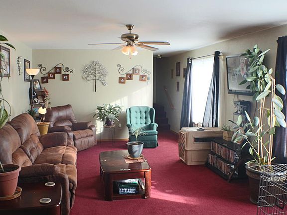 4th image of 1004 Hillside Ct