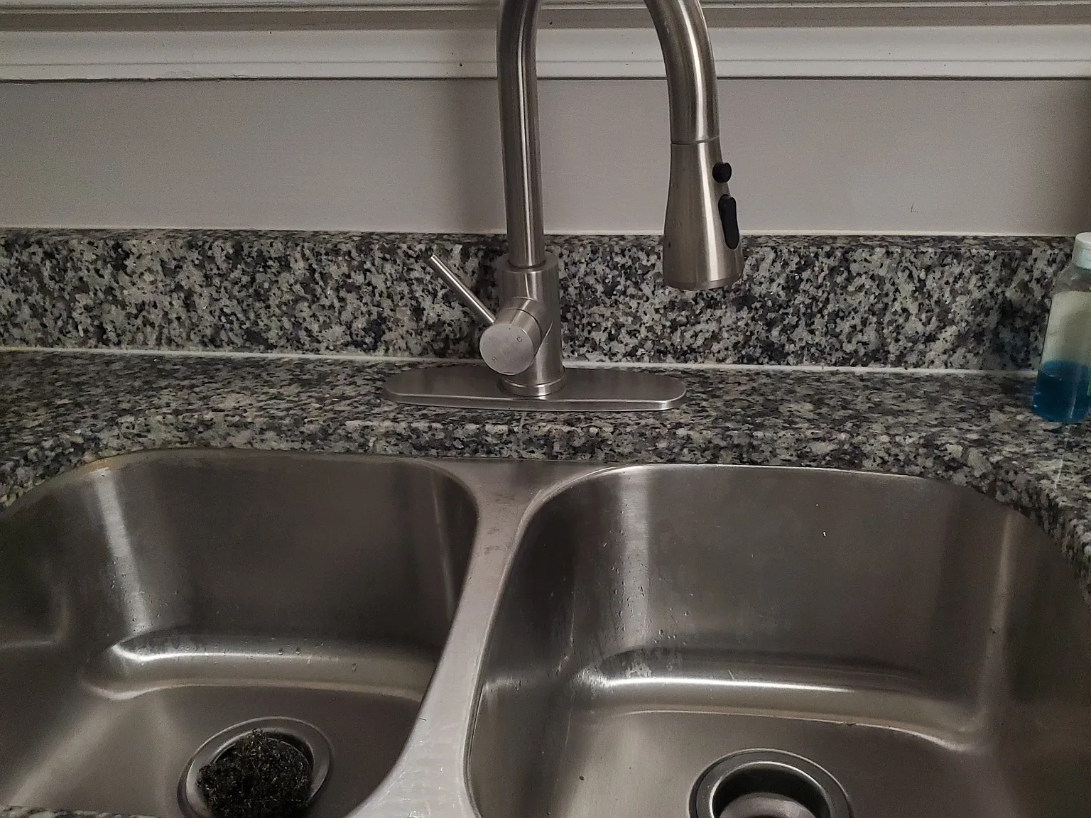 3 bed, 2.5 bath, 1212 sqft, $1,700 — Photo 3