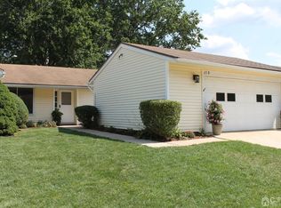 65 B Essex Rd, Monroe Township, NJ 08831
