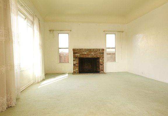 3rd image of 4228 W Avenue 41