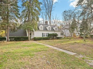 35920 Ridge Rd, Willoughby, OH 44094