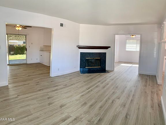 4th image of 6528 Farralone Ave