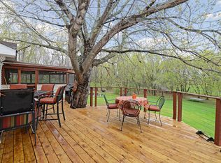 15750 Beverly Dr, Carver, MN 55315