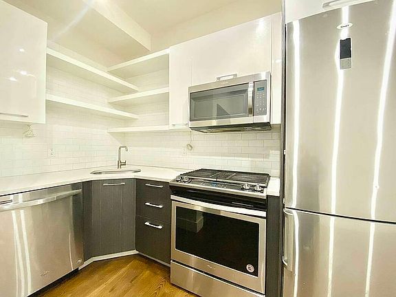 2nd image of 1778 Bergen St #4ED