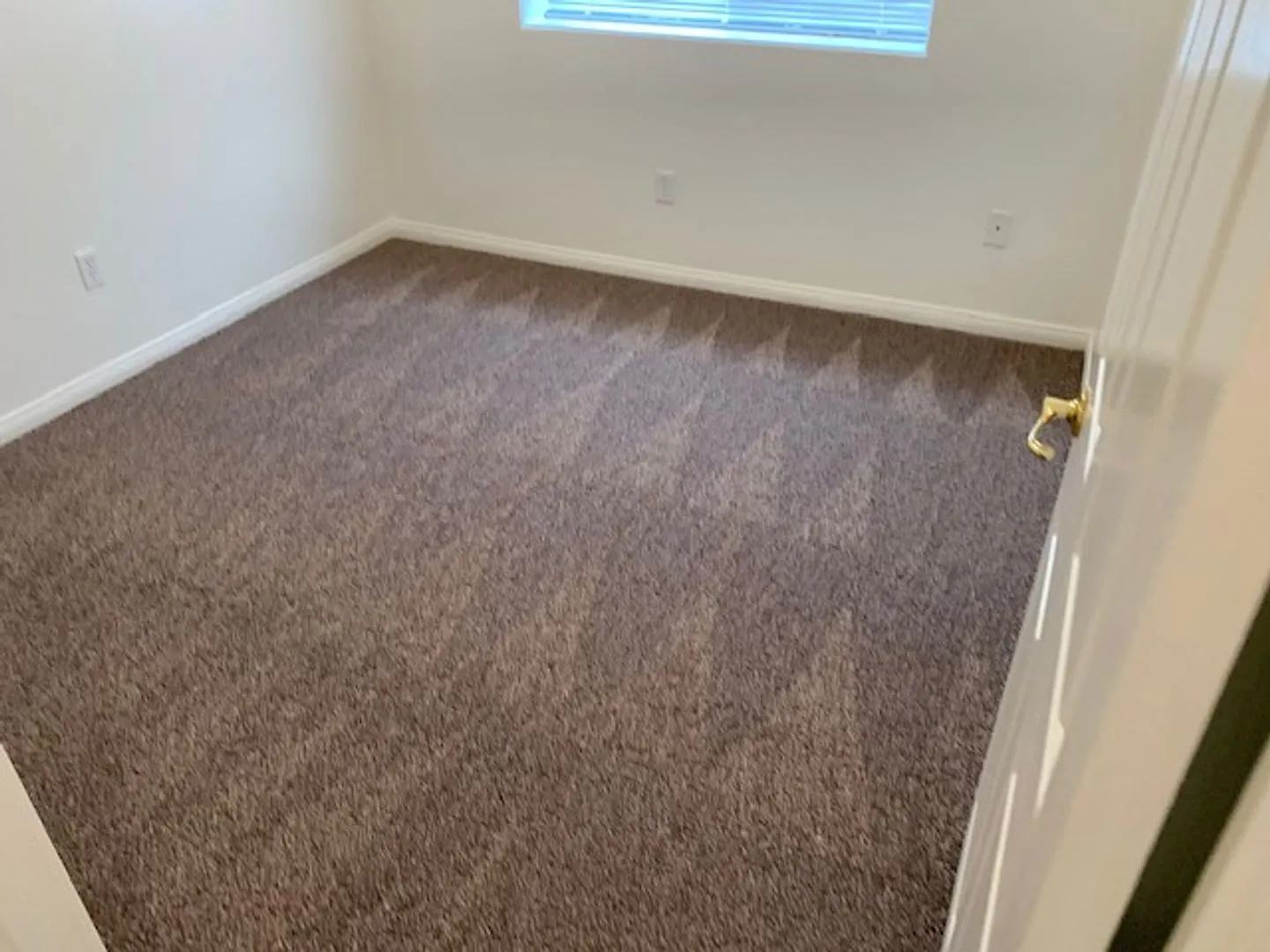 542 Yellow Meadow Court Bakersfield, CA 93308 — Photo 4