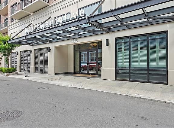 2nd image of 425 Notre Dame St APT 410