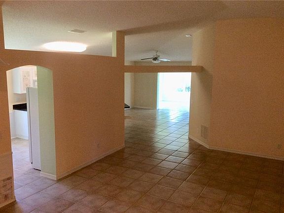 4th image of 8465 95th Ct