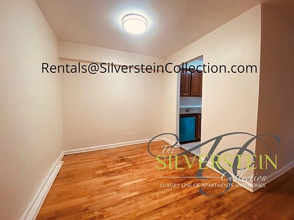 5th image of 35-05 Parsons Blvd #3H
