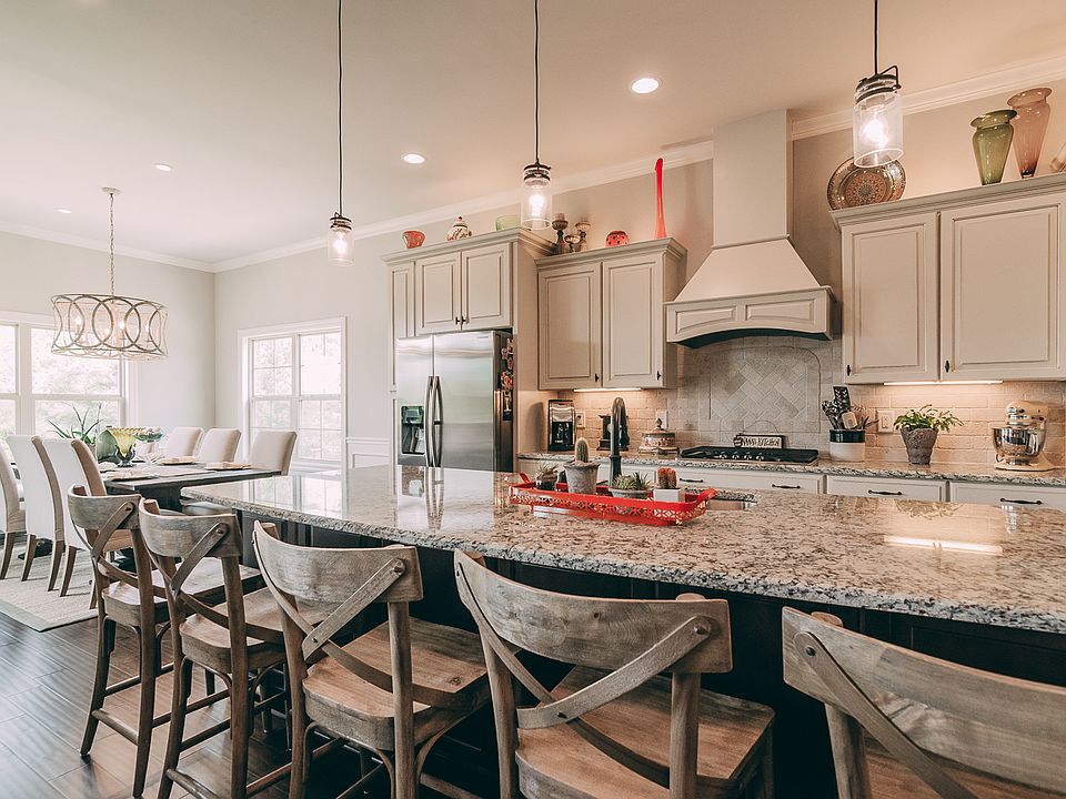 1st image of 108 Sundown Cir
