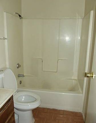 5th image of 11595 White Ave APT 49