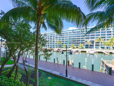 3001 NE 185th St APT 209, Aventura, FL, 33180