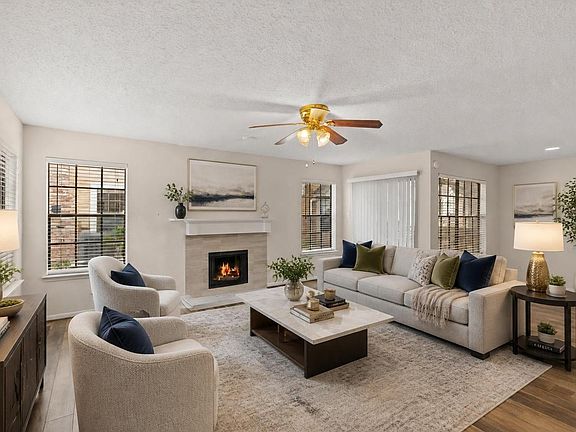 2nd image of 2300 Old Spanish Trl APT 1112