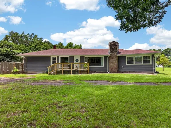 2829 Forehand Dr, Chesapeake, VA 23323