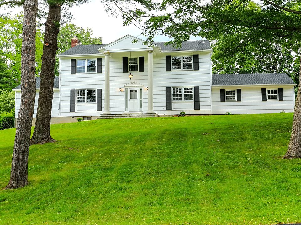 1st image of 21 Roseholm Pl