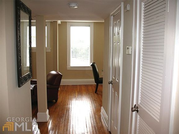 Right in the Heart of Buckhead!