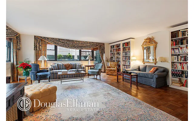 Sold by Douglas Elliman | media 24