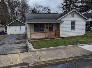 11 S George St, Mechanicsburg, PA