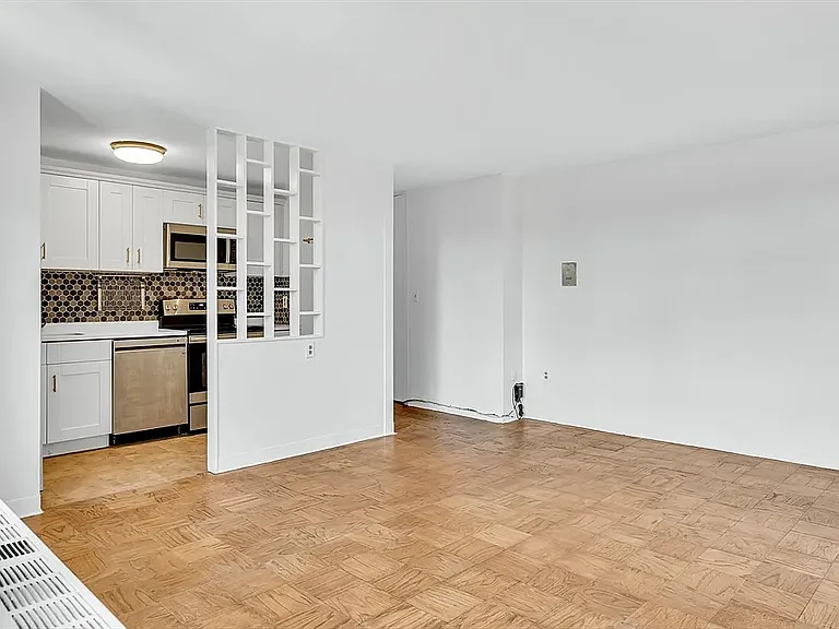 125 Trapelo Rd #12 — Photo 6