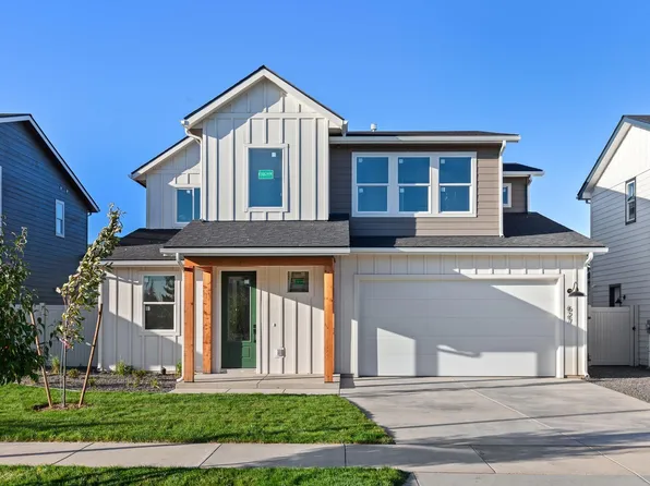 627 Moscow St, Sandpoint, ID 83864