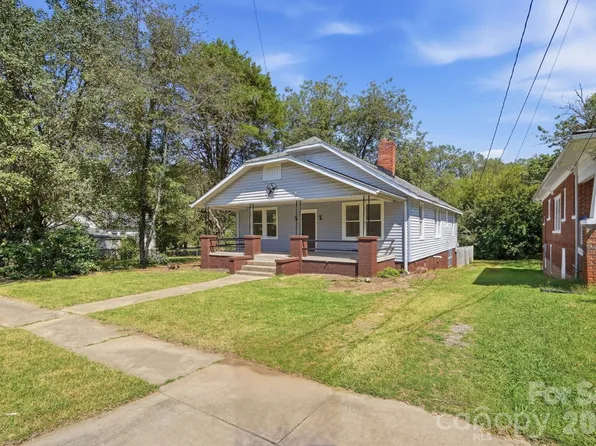 704 4th St, Spencer, NC 28159