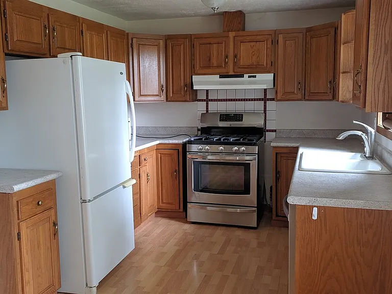 111 NE 92nd St — Photo 3