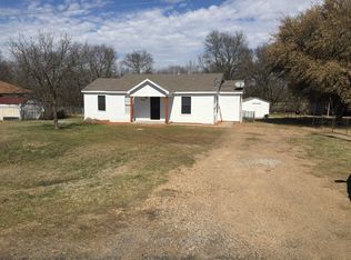 903 W Bells Blvd, Bells, TX 75414