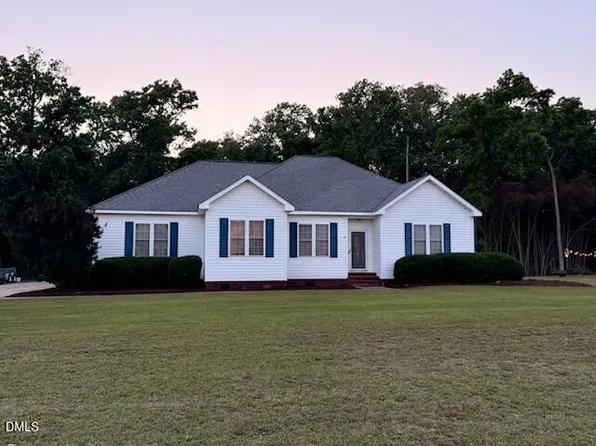 205 Millbrook Village Dr, Goldsboro, NC 27530