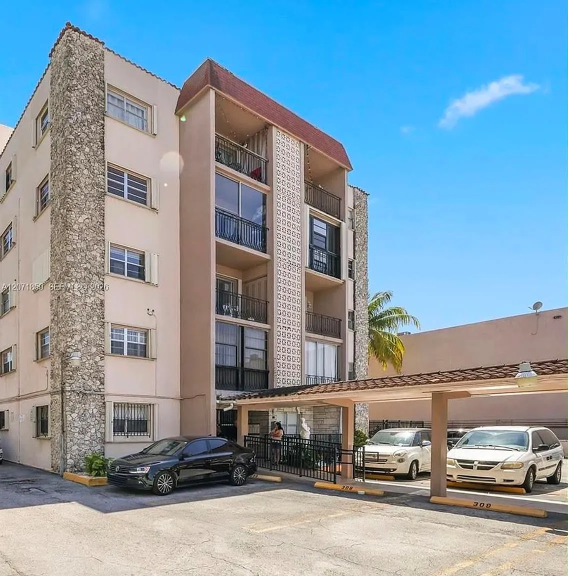 2 bed, 1.0 bath, $2,400 — Photo 1