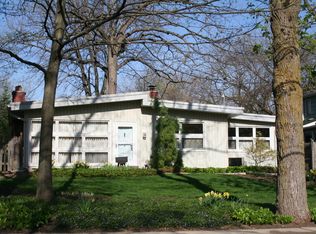 648 Kenilworth Ave, Glen Ellyn, IL