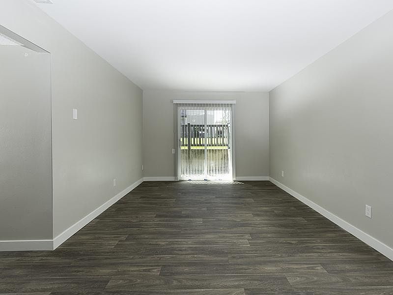 Apartments at Decker Lake 2184 W 3100 S Salt Lake City UT Zillow