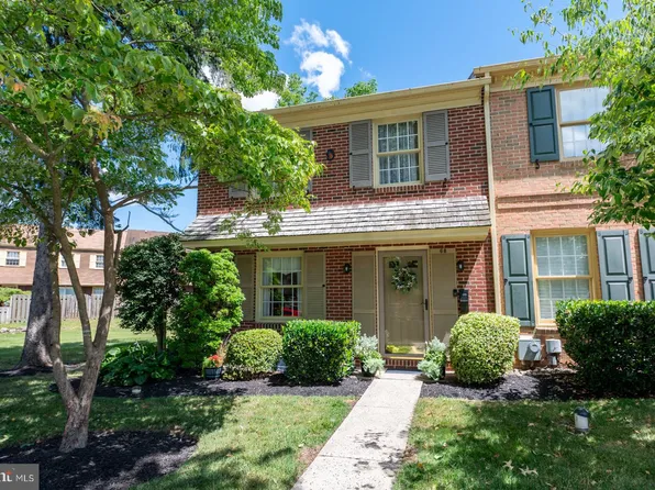 68 Roboda Blvd, Royersford, PA 19468