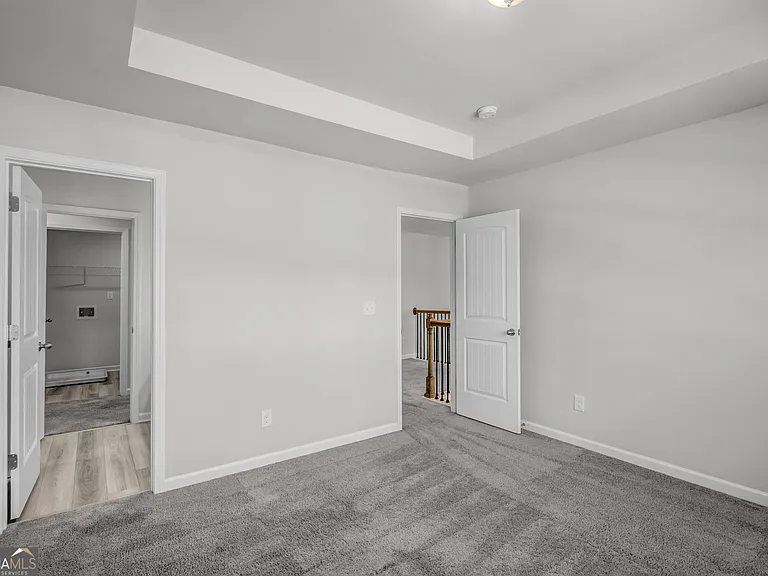 2000 Carolyn Dixon Way — Photo 46