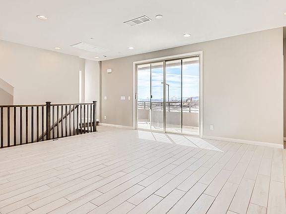 5th image of 11544 Fleet Wing Ave