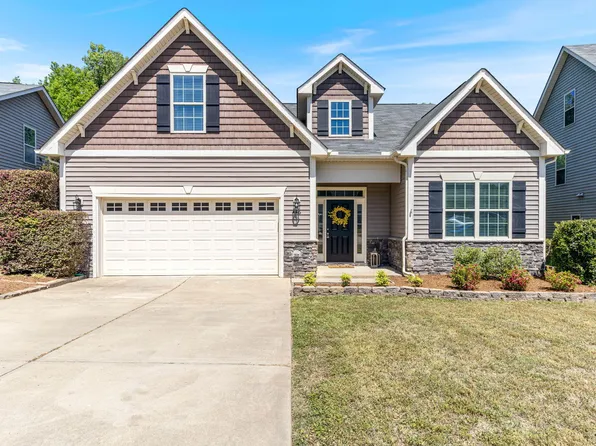446 Lone Pine Loop, Fuquay Varina, NC 27526