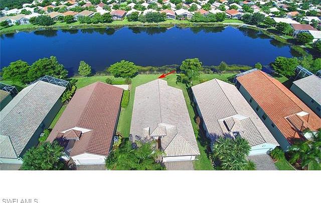 1st image of 20276 Castlemaine Ave