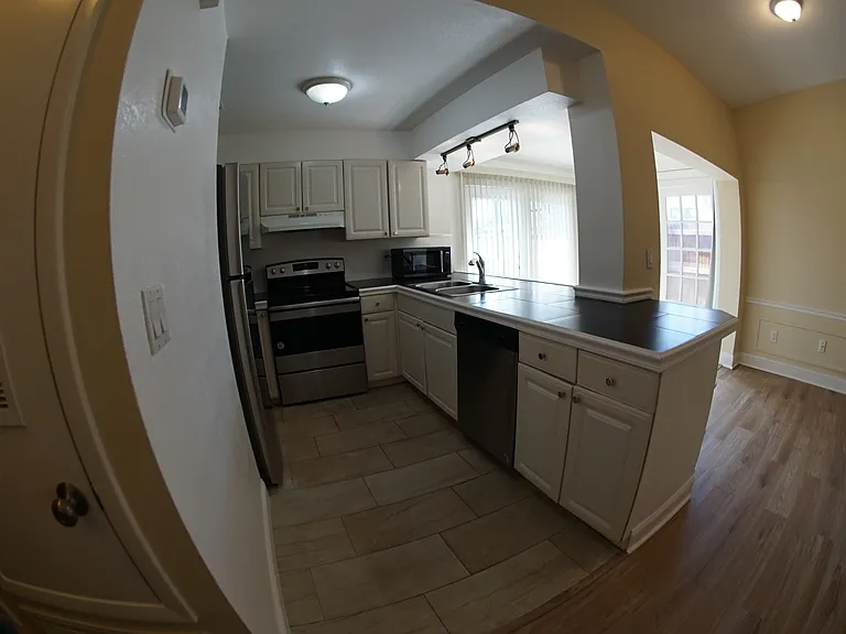 6158 Sandcrest Cir — Photo 1