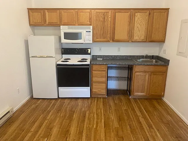 2 Hacienda Hts — Photo 6
