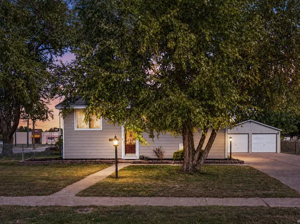 713 W Buena Vista Rd, Evansville, IN 47710